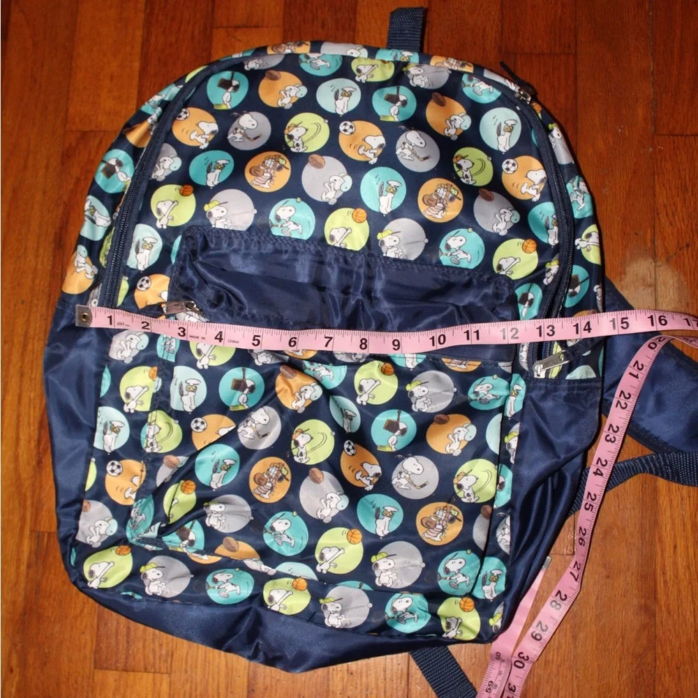 Snoopy Backpack - Picture 3 of 3